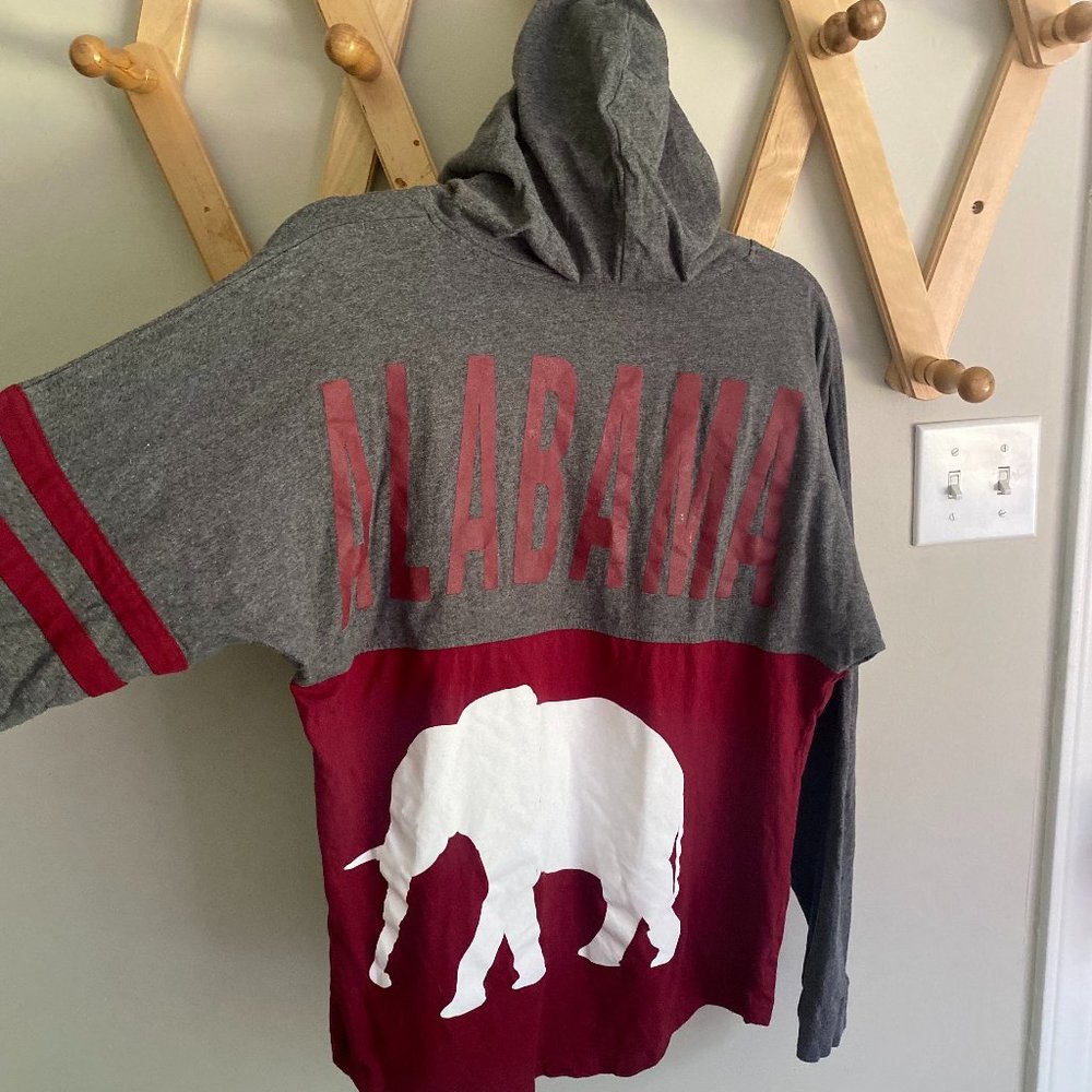 University of Alabama Roll Tide Graphic Elephant Jersey Style Pullover